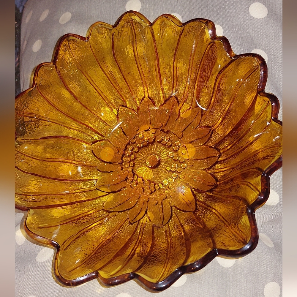 Vintage Amber Glass Decorative Bowl 7 Inch